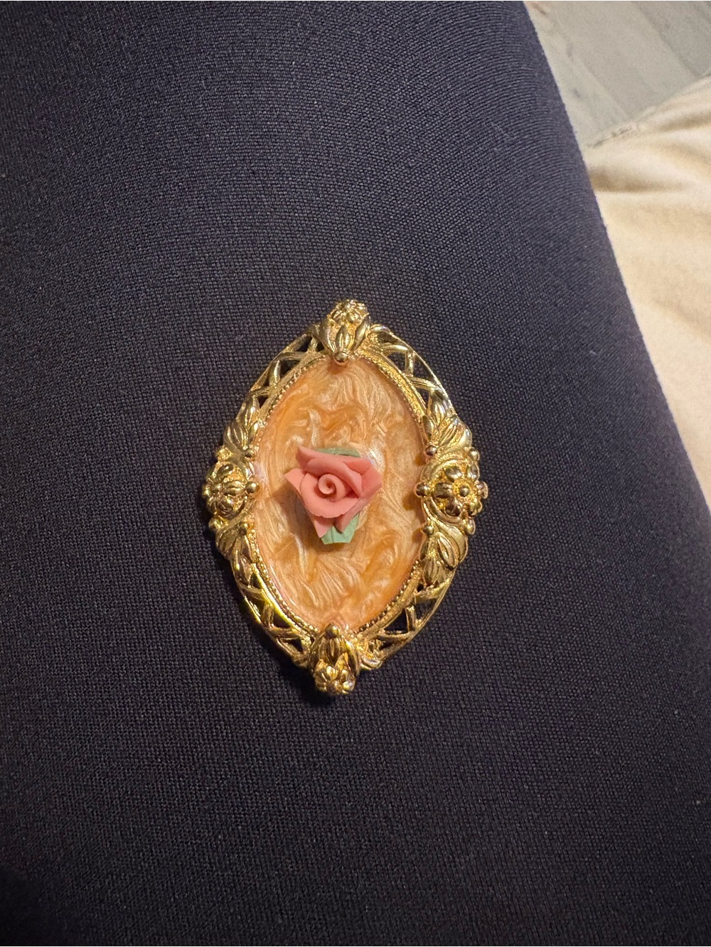 Vintage Pink Gold Filigree Cameo Brooch Pin Coquette